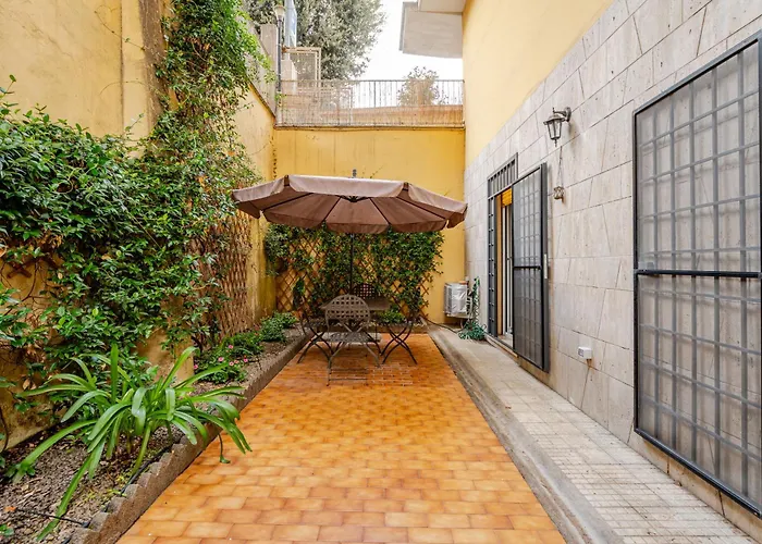 Appartamento Con Terrazza Vicino San Pietro